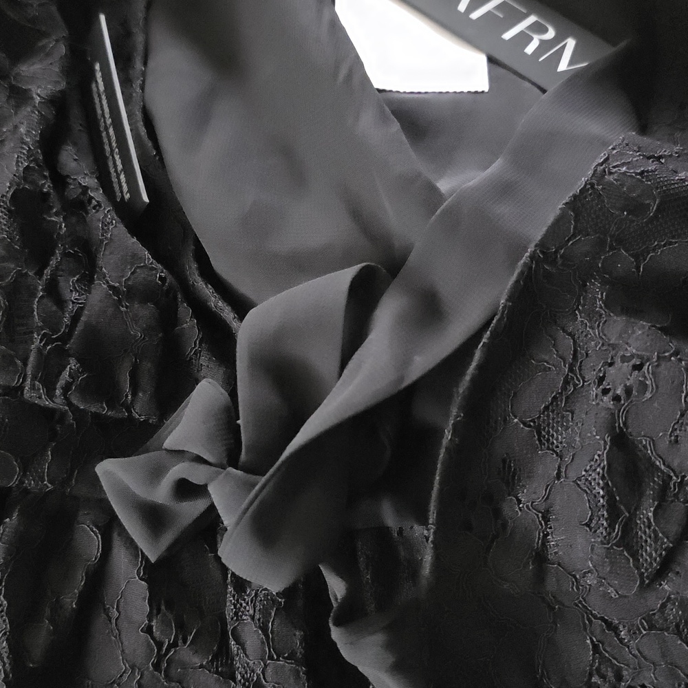 New With Tags AFRM WAYLA LACE TOP - Picture 5 of 8